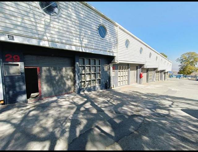 INDUSTRIAL PROPERTY TO RENT IN HALFWAY HOUSE